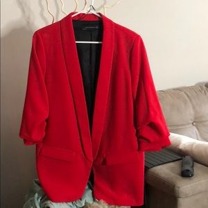 Red tuxedo blazer with cinched sleeves